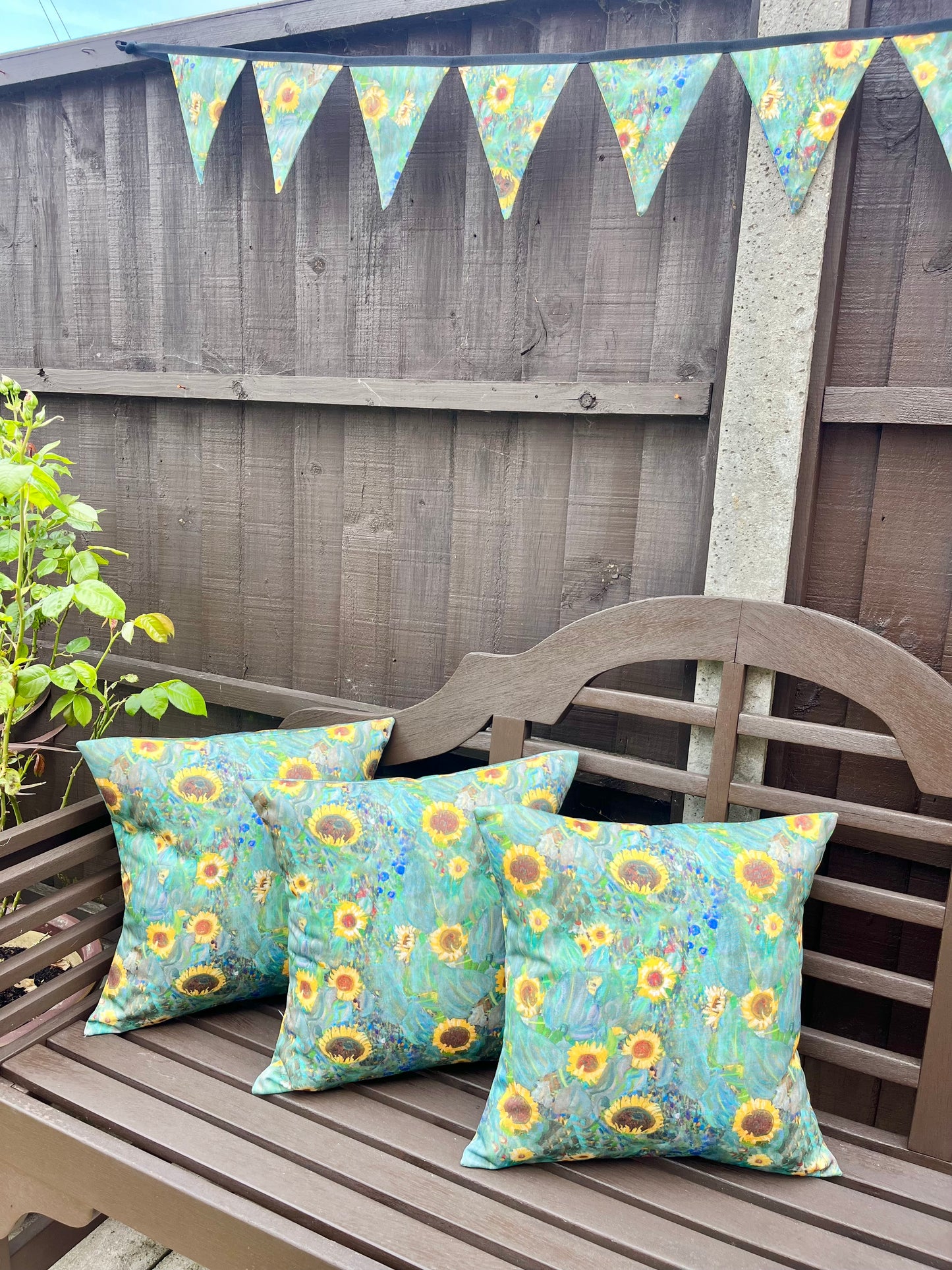 Outdoor cushion